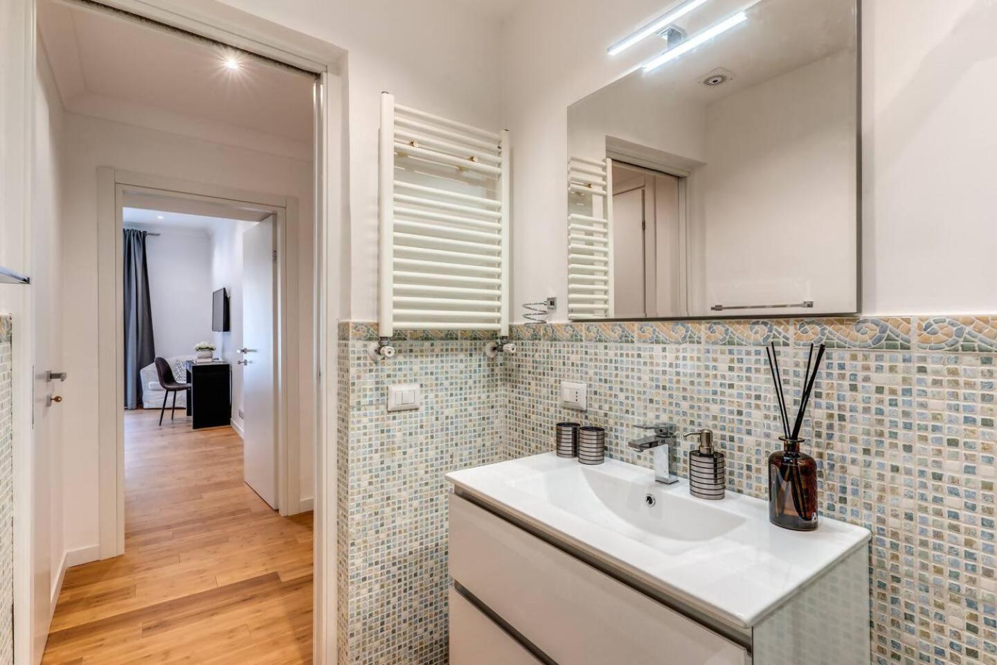 Charming Flat By The Vatican ローマ エクステリア 写真